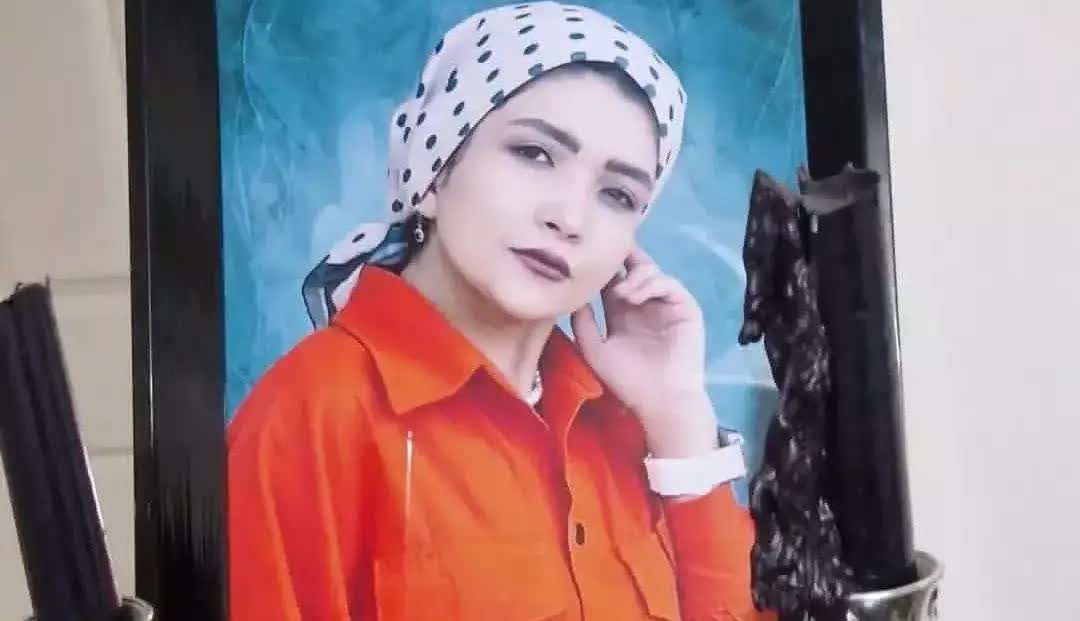 شقایق رضایی