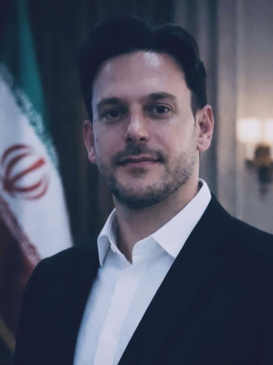دکتر مرتضی صادقی