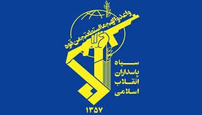 توقیف دو کشتی متخلف در تنگه هرمز توسط سپاه