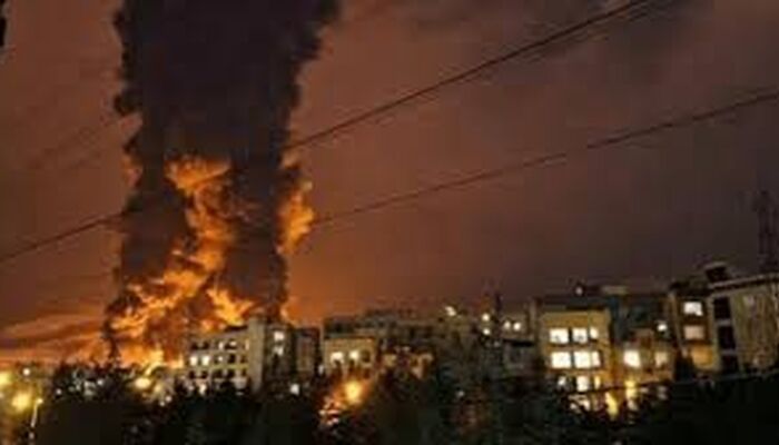 ببینید | انفجار موشک سپاه در وسط شارجه