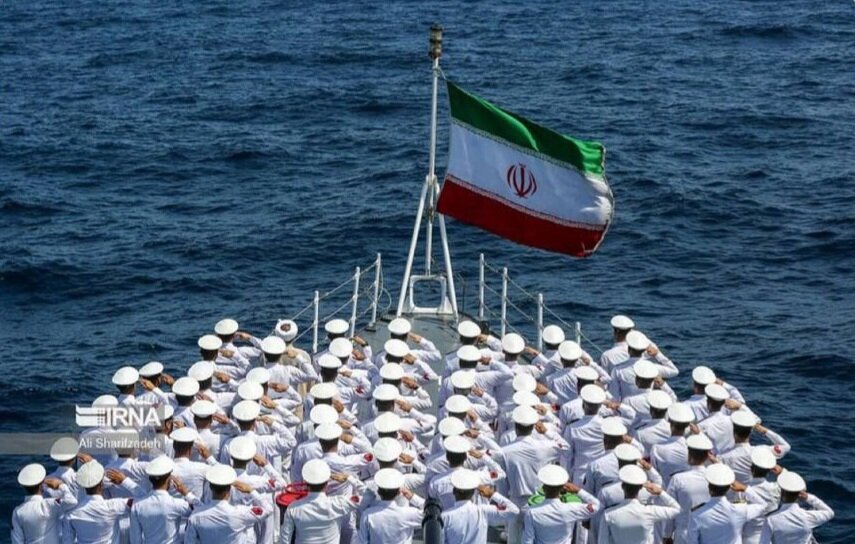 ببینید | لحظه برخورد اژدر آمریکایی به ناو دنا