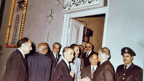 داستان یک عکس از ۹۰ سال پیش؛ افتتاح نخستین ساختمان کانون سردفتران و دفتریاران