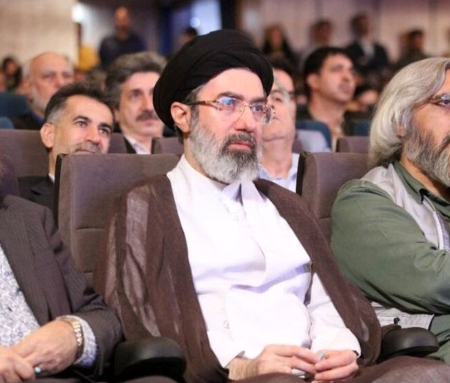 پیام تبریک کانون وکلای مرکز در پی انتخاب آیت‌الله سیدمجتبی خامنه‌ای به رهبری انقلاب