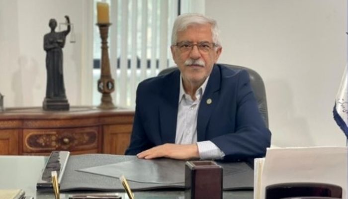 وکیل باقری تبار صدر هیات رئیسه کانون وکلای مازندران شد