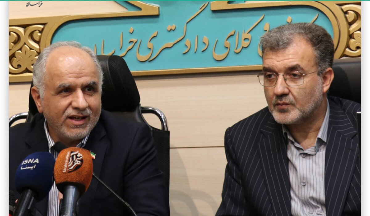 رئیس کانون وکلای خراسان: با قانون تسهیل، داوطلب با معدل پنج در آزمون قبول شد/ وزیر دادگستری: حقوق برخی قضات به اندازه اجاره‌ خانه‌شان نیست