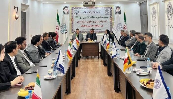 یک‌چهارم وکلای کانون ایلام در تمدید پروانه وکالت خود با مشکل مواجه هستند
