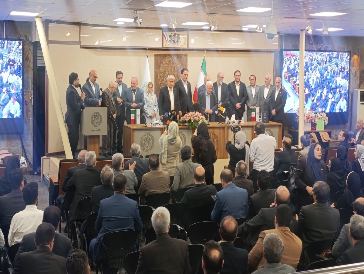 کتاب «حق و گستره آن در قرآن کریم» رونمایی شد