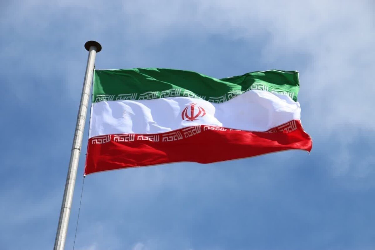 بی‌احترامی به پرچم ملی جرم‌انگاری خواهد شد 