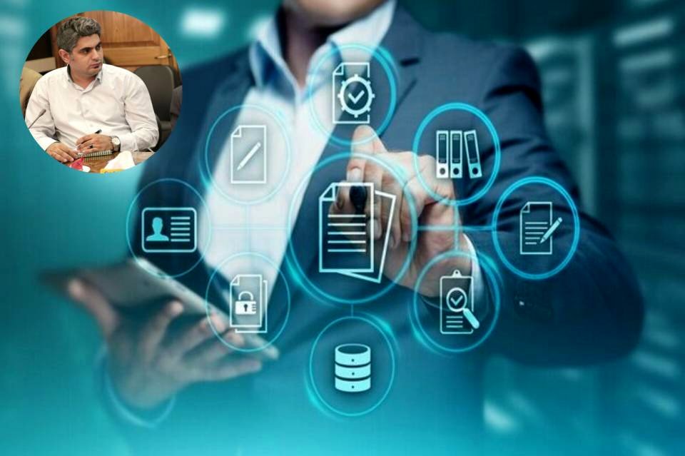 معماران نامرئی افکار عمومی/ رازهای فتح قلب‌ها و ذهن‌ها در جهان رسانه‌زده امروز