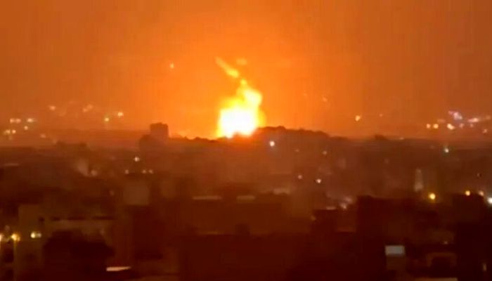 امشب، اصفهان به خاطر تنگه هرمز در حال سوختن است