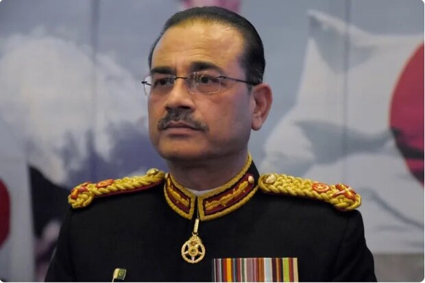 عاصم منیر راهی تهران شد