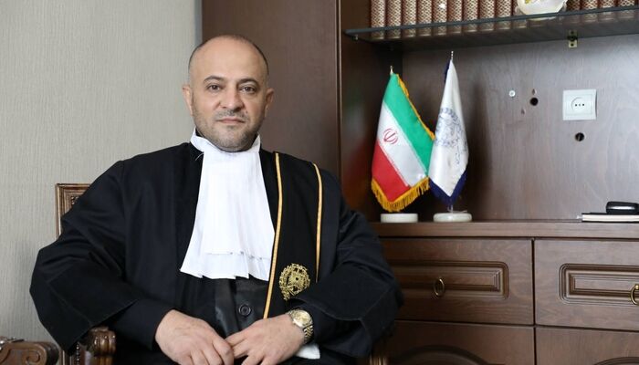 نقش وکلای دادگستری اقتضا دارد مدام با مردم صحبت کنند و آموزش دهند