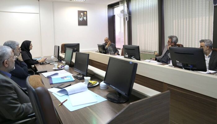 بازنگری دستورالعمل کاهش جمعیت کیفری زندان‌ها