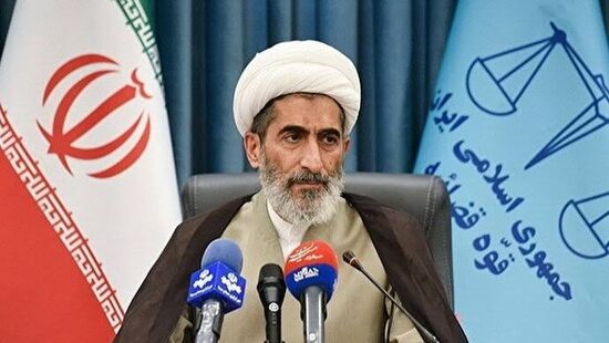 صادقی: پرونده‌های در اختیار قضات، سه برابر میزان استاندارد است