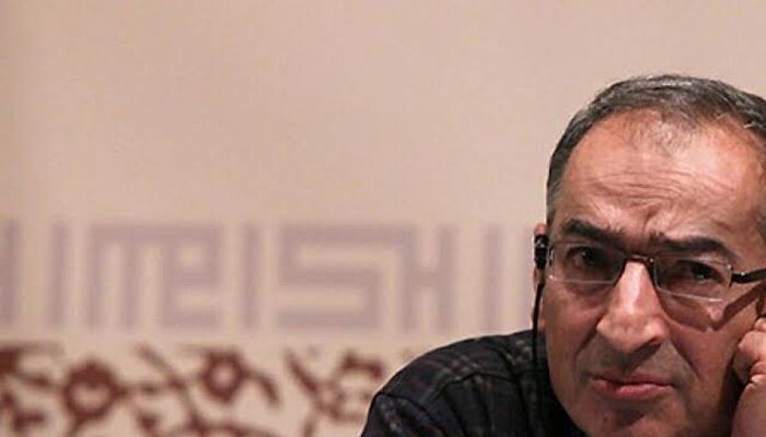 زیباکلام: به یک سال حبس و ۴۰ میلیون تومان جریمه و محرومیت از فضلی مجازی محکوم شدم