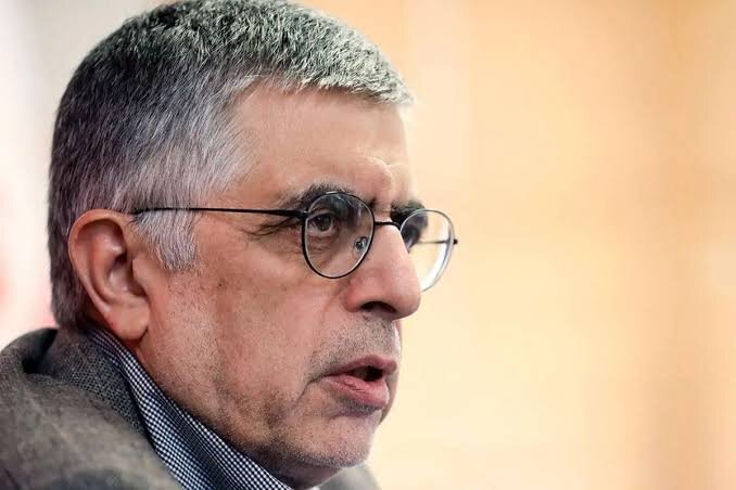کرباسچی با اتهام ترویج مطالبی که به اساس جمهوری اسلامی لطمه وارد می‌کند، مجرم شناخته شد