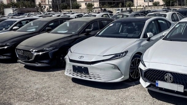 قیمت‌ خودروهای وارداتی‌ چقدر کاهش یافت؟