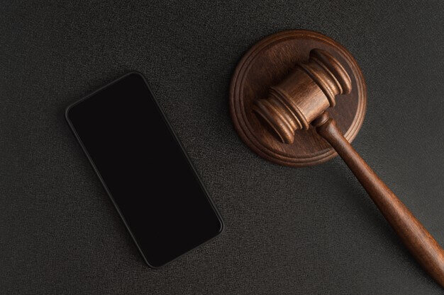 مزاحمت تلفنی؛ شرایط تحقق جرم، نحوه شکایت و مجازات