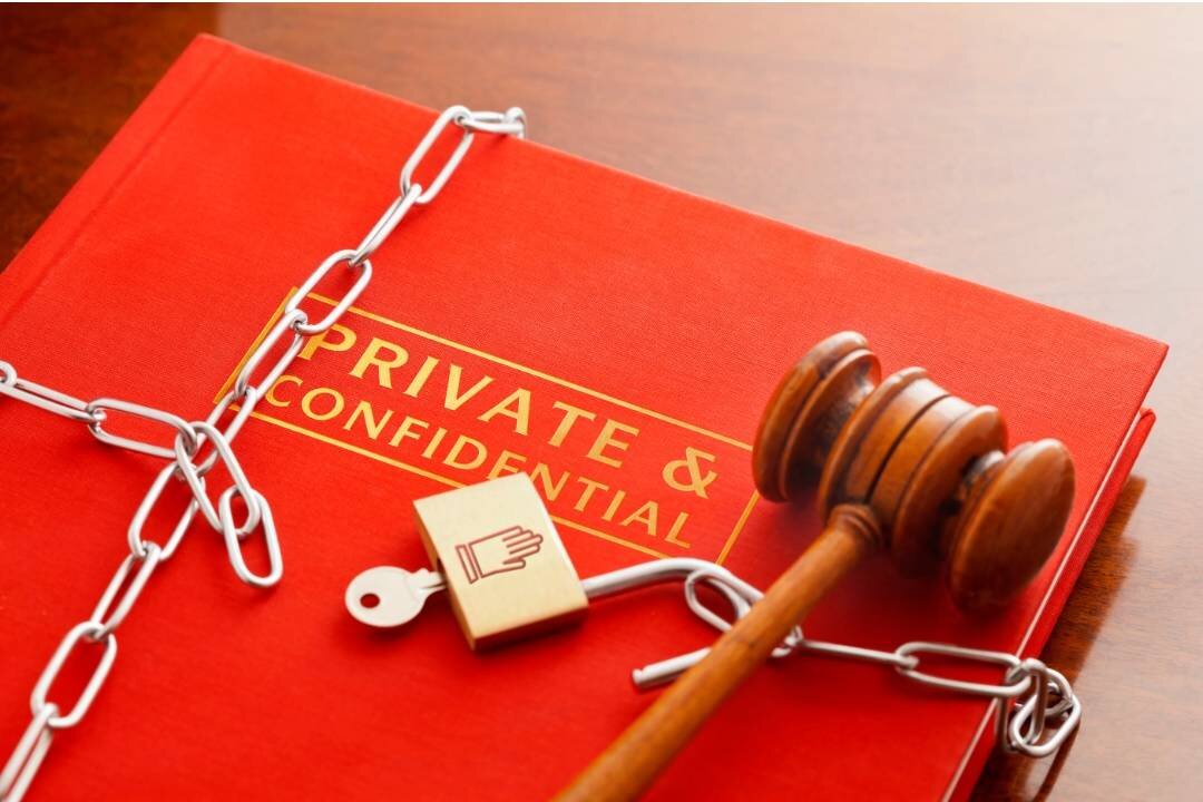 رای مهم دادگاه عالی لندن در مورد محرمانگی مکاتبات وکیل و موکل
