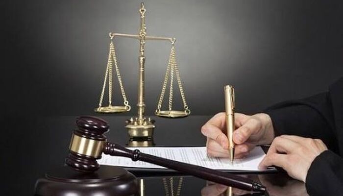 مصوبه هیات مدیره کانون وکلای کردستان درباره اعطای پروانه وکالت تخصصی