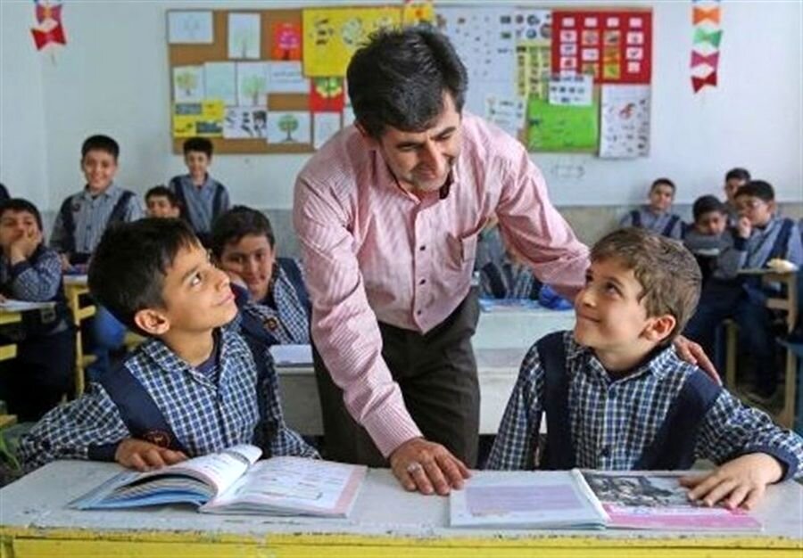 میزان افزایش حقوق معلمان با ارتقای هر رتبه