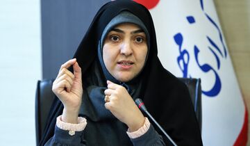 از ۱۴ سکه تا یک سکه؛ انتقاد مشاور معاونت امور زنان از «عددبازی» در قانون مهریه/ فردا می‌گویند به خاطر وحدانیت خدا یک سکه!