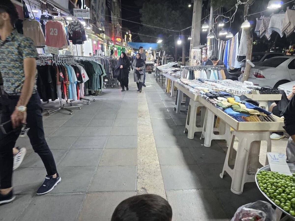 تقلا برای ادامه دادن؛ گزارشی خواندنی از کف خیابان‌های تهران