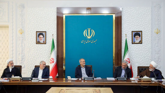 ماموریت رئیس‌جمهور به وزیر کشور برای  پیگیری وضعیت ایرانیان فاقد مدارک هویتی