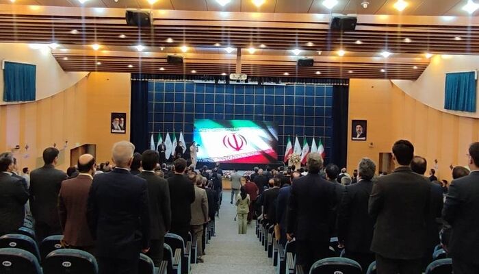 مصوبه مهم مجمع عمومی اتحادیه وکلا: سوابق متقاضیان پروانه ماده ۸ از همه کانون‌ها استعلام شود