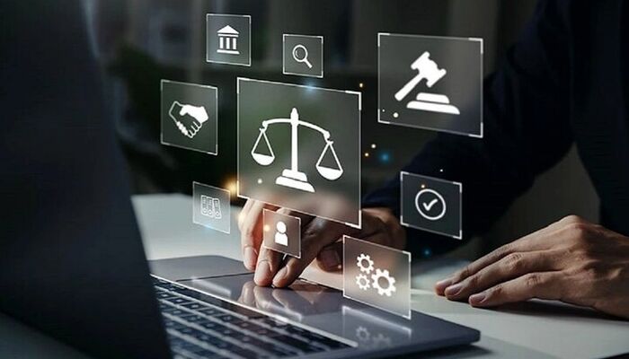 ویژگی‌ها و کارکردهای دستیار هوشمند قضایی قضات