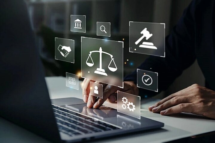 ویژگی‌ها و کارکردهای دستیار هوشمند قضایی قضات