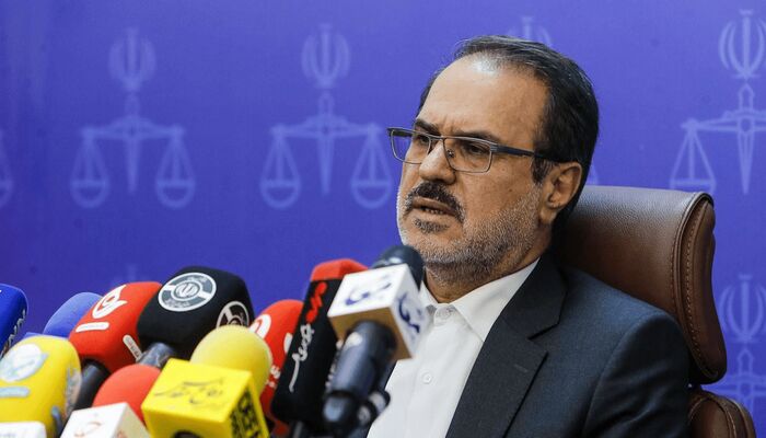 خدائیان: گرانی خودرو ریشه در تصمیمات دستگاه‌ها و تخلفات خودروسازان داشت