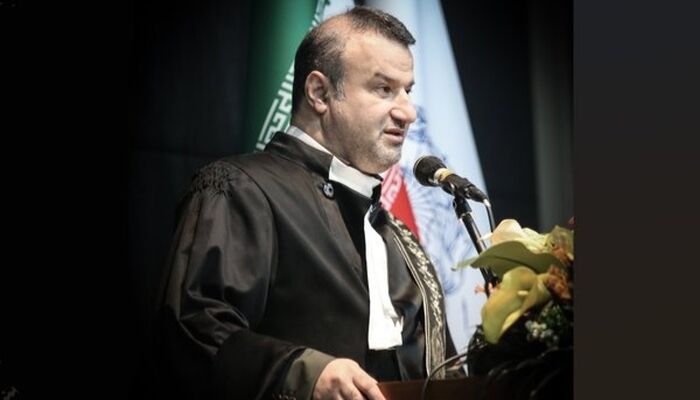 رئیس کانون وکلای گیلان: در جنگ، کانون وکلا از ارکان حفظ امنیت حقوقی جامعه، حمایت از حقوق شهروندان و پایداری نظام عدالت است