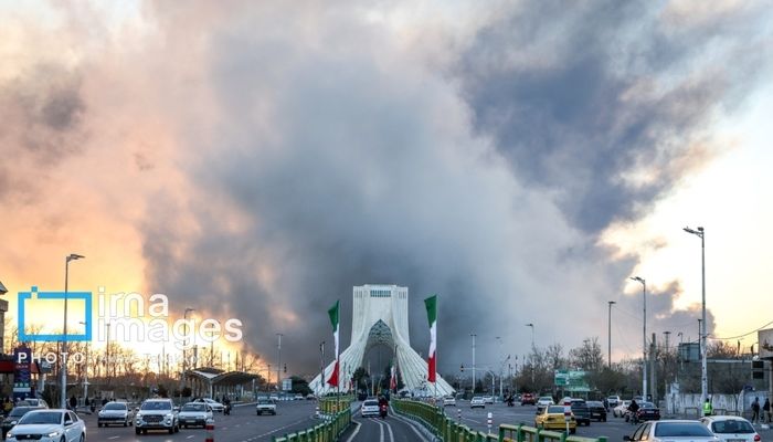 ببینید | موشک‌باران سنگین ناحیه بسیج مقداد در خیابان آزادی