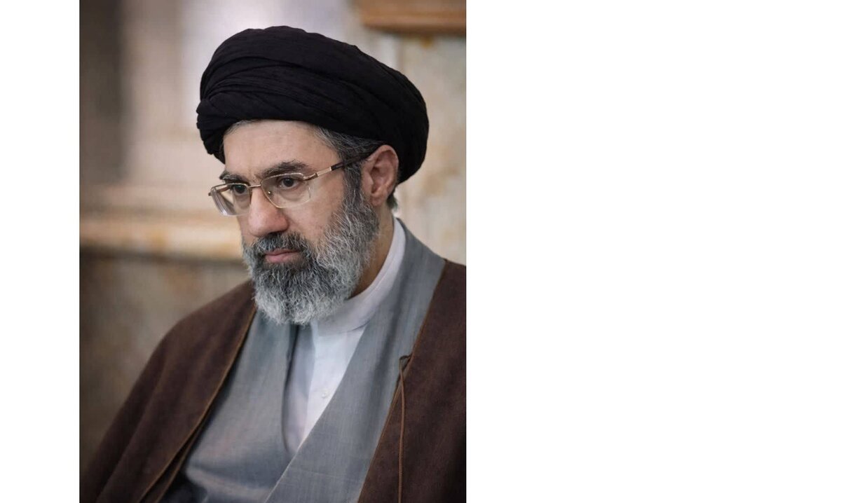 رهبر معظم انقلاب: وقت آن است که مسلمانان به فکر فرو روند