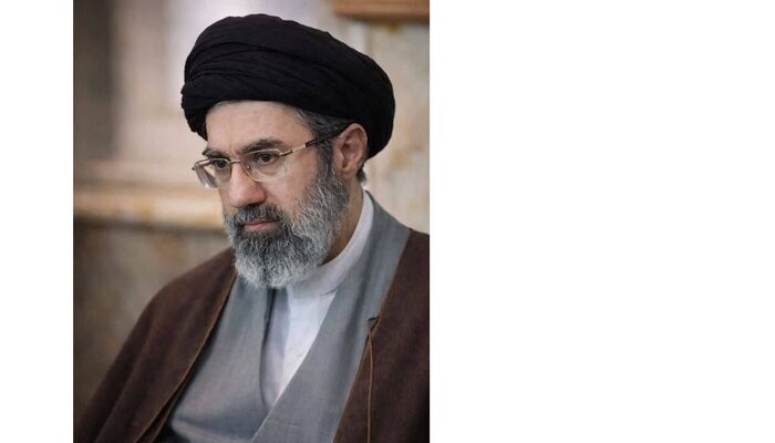 رهبر معظم انقلاب: وقت آن است که مسلمانان به فکر فرو روند