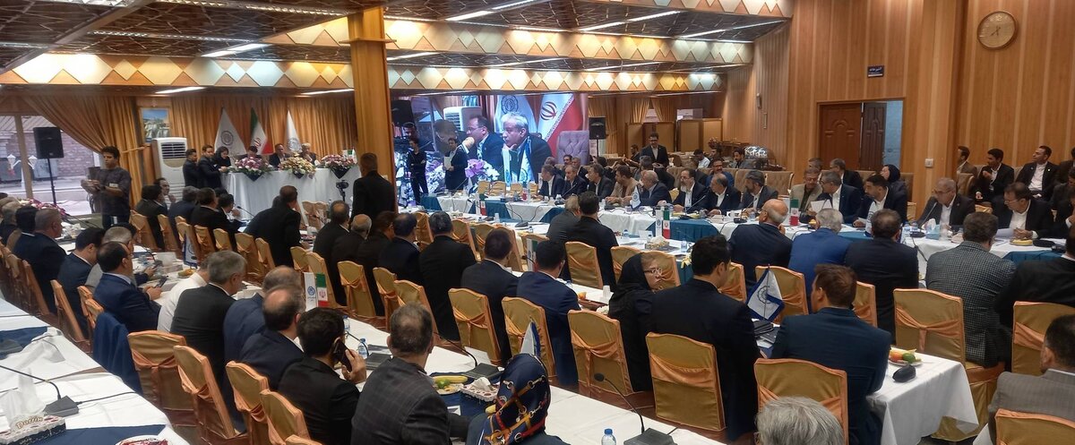 کیانی: نه ساکت می‌نشینیم، نه اجازه می‌دهیم استقلال وکالت نقض شود