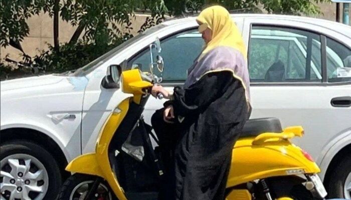 حکم عجیب دادگاه کرج: مالکیت خانم‌ها بر موتورسیکلت قابل پذیرش نیست/ تصویر دادنامه