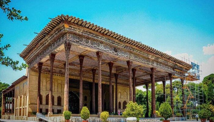 تجربه جنگ نشان داد در میراث فرهنگی صاحب سرمایه عظیم هستیم