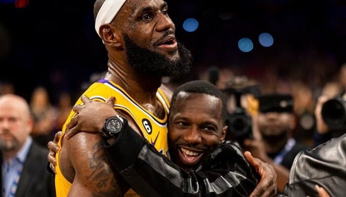 لبران جیمز تا 46 سالگی در NBA؟