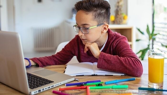 مدارس از ابتدای اردیبهشت تا اطلاع ثانوی مجازی شد