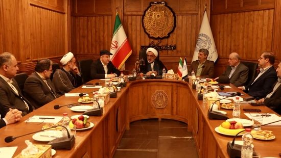 دیوار بین وکلا و قضات کوتاه شود