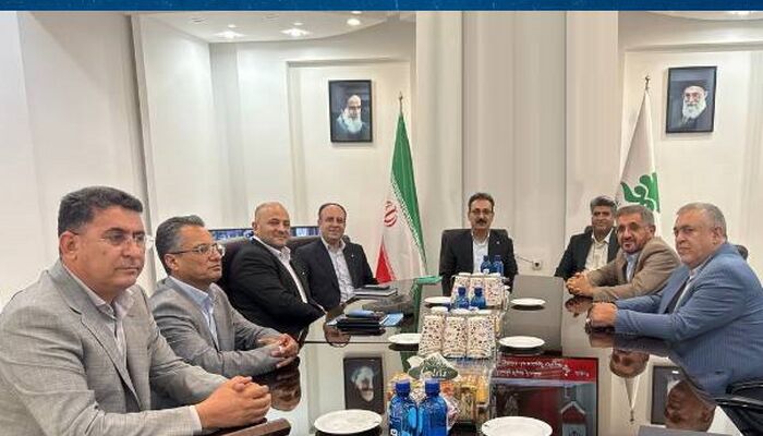 رایزنی با شهردار زاهدان برای ایجاد دفتر نمایندگی کانون وکلای مرکز در استان
